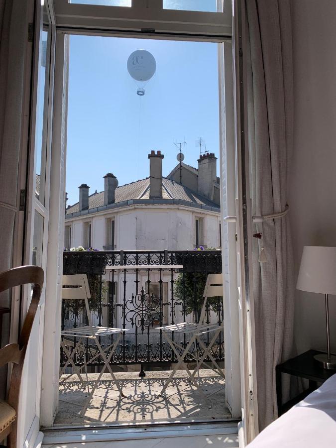 Le Saint-Remy Apartment เอแปร์เน ภายนอก รูปภาพ